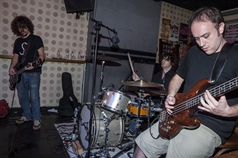 Betunizer cancelan su gira por Argentina y Chile