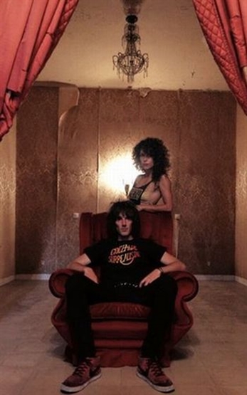 Nuevo disco de Niña Coyote eta Chico Tornado