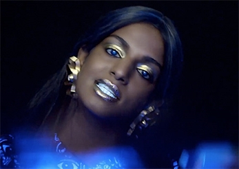 Clip technicolor de M.I.A. para Y.A.L.A.