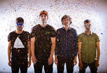 Estrenamos el primer videoclip de Bisagra