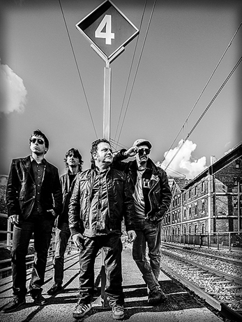 Blues & Decker presentan Extravaganzza II