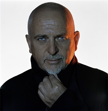 Escucha "Scratch My Back... And I'll Scratch Yours", lo nuevo de Peter Gabriel