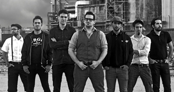 El debut de 13 Krauss se llama "Seguir en pie"