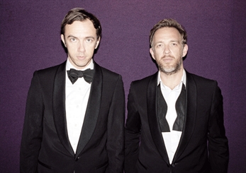 2 Many Dj's en Gijón