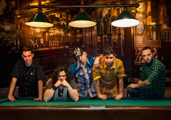 Deniro preparan nuevas grabaciones