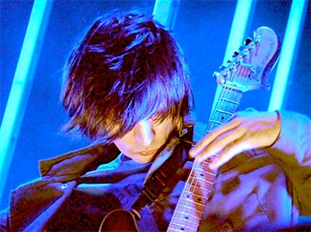 Jonny Greenwood de Radiohead toca una canción inédita