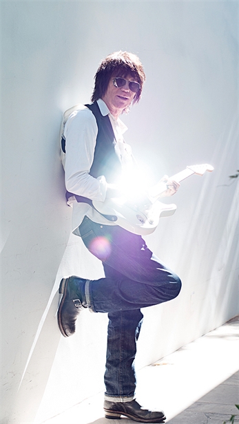 Jeff Beck, Calexico y The Sonics, entre otros en el Cultura Inquieta 2014