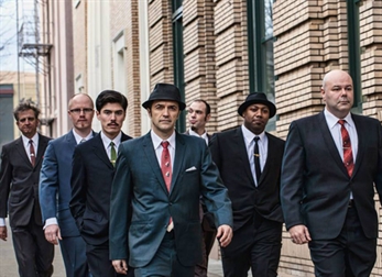 Cherry Poppin’ Daddies, el neo swing sigue vivo