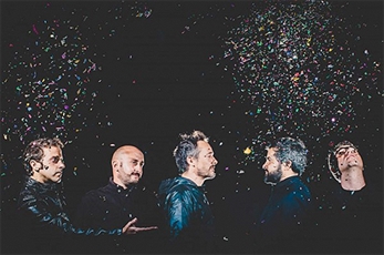 Love Of Lesbian, Disco de Oro por “La noche eterna. Los días no vividos”