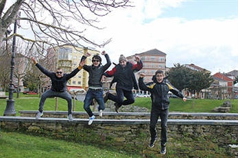 Colectivo Bomba ganadores del IV concurso Arteficial