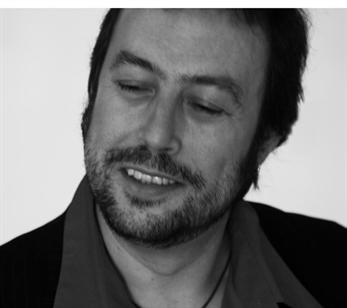 El Ministerio de la Felicidad de Ángel Petisme