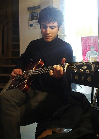 Los Claveles estrenan el single “Estación sur de autobuses”