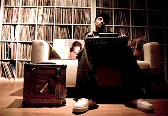 Sale a la venta el disco de hip hop "Kung-Fu Breaks"