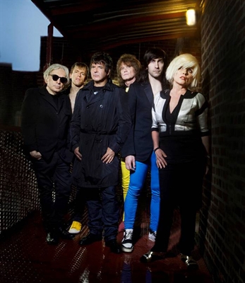 Ya podéis ver el nuevo clip de Blondie