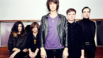 Escucha en streaming “Luminous”, el nuevo disco de The Horrors