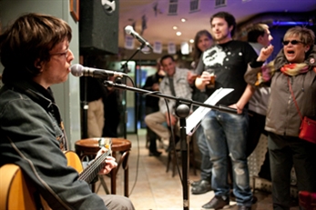 Olatu Talka inunda Donosti de música en directo