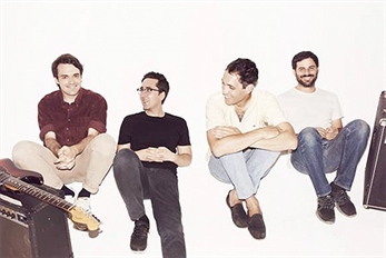 Delorean publican dos remixes y nuevas fechas de concierto