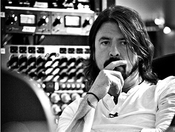 Dave Grohl, de Foo Fighters, dirige para HBO