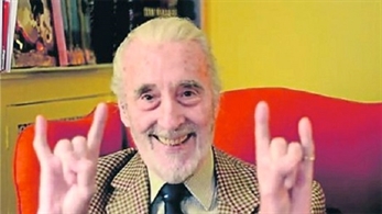 Christopher Lee celebra sus 92 años con un disco de heavy metal