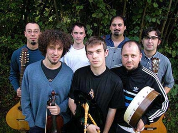 En memoria de Igor Medio y Carlos Redondo