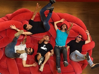 Love Of Lesbian anuncian nueva gira