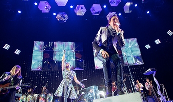 Arcade Fire versionan a la Creedence