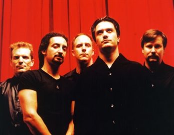 Faith No More publicarán disco de reunión