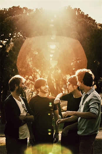 Fira Fem, De Vito y Niño Burbuja se remezclan mutuamente