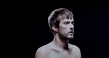 Clip de Vetusta Morla para "Fuego"