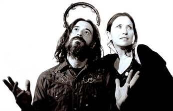 Emma Get Wild presentan en directo temas de su próximo disco