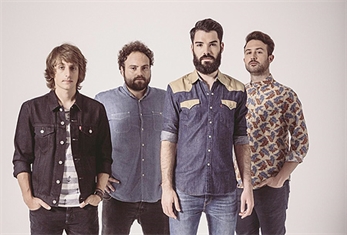 Low Festival madrugador con las confirmaciones