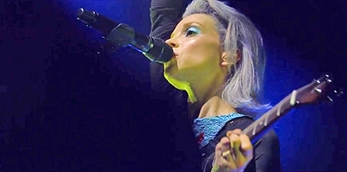 El concierto de St. Vincent en París on line en vídeo