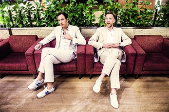 2 Many Dj's reúnen a todos sus amigos en Barcelona