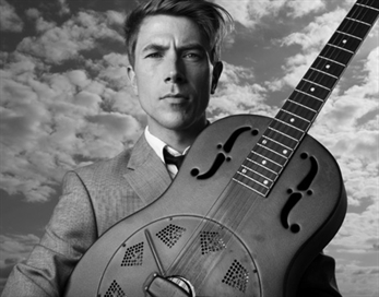 Luke Winslow-King visita España por primera vez