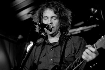 Chris Brokaw y Kim Fasticks en Gijón