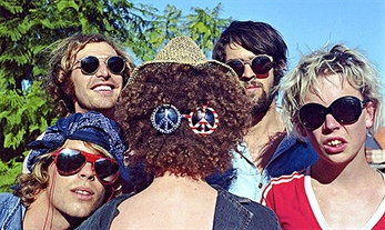 Nuevo single y videoclip de Pond