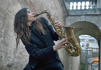 PJ Harvey graba su nuevo disco con público