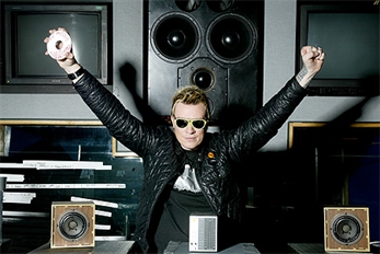 Liam Howlett: "The Prodigy deberían ser tan importantes como Oasis o Blur"