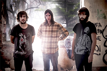 Vuelven Disco Las Palmeras!, vuelve el ruido