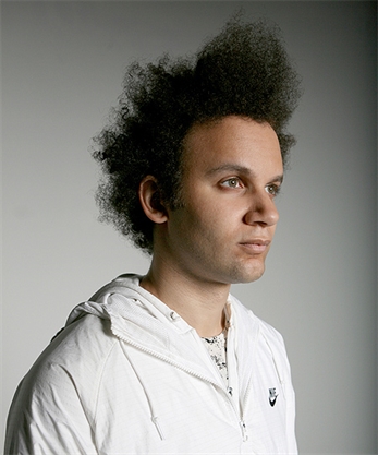 Tyondai Braxton anuncia nuevo álbum, "HIVE1"