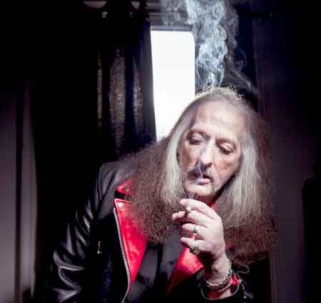 Bobby Liebling por partida doble con Pentagram y Bedemon