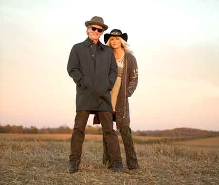 Emmylou Harris y Rodney Crowell en el Huercasa Country Festival