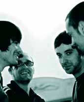 SÉ JOVEN, SÉ LOCO, SÉ FELIZ