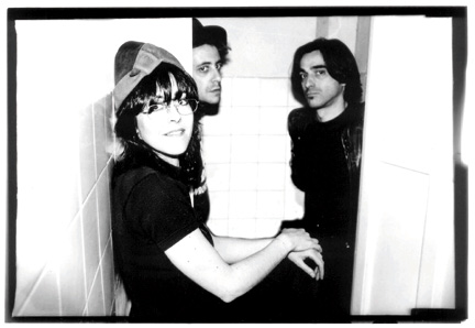 DISCOGRÁFICAS INDEPENDIENTES: Por Caridad Producciones