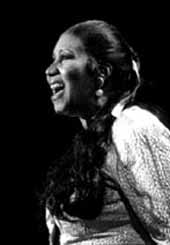 ARETHA FRANKLIN DEMANDA A THE STAR