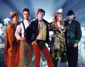 SCISSOR SISTERS REMEZCLAN A PET SHOP BOYS