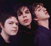 SUPERGRASS EDITAN UN GRANDES ÉXITOS
