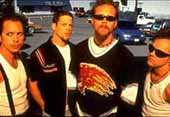METALLICA SIGUEN BUSCANDO BAJISTA