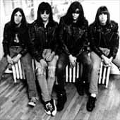 JOEY RAMONE TENDRÁ UNA PLAZA