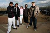 La Kinky Beat vuelven a los escenarios